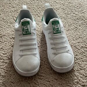 Adidas Stan Smith slip on Size 2 big kids